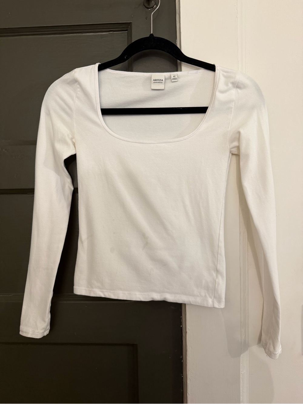 Aritzia long sleeve